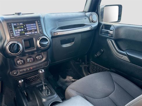 Used 2017 Jeep Wrangler Unlimited Sport w/ Dual Top Group image 21