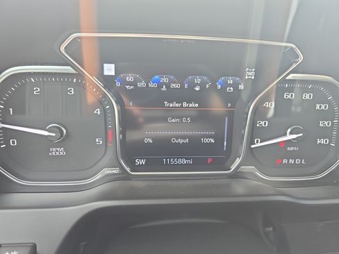 Used 2021 GMC Sierra 2500 Denali w/ Denali Black Diamond Edition AWD/4WD image 18