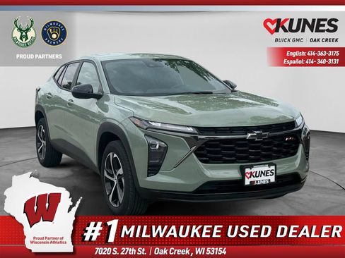 Used 2024 Chevrolet Trax RS w/ Driver Confidence Package FWD image 1