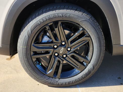 New 2026 Chevrolet Trax ACTIV w/ Driver Confidence Package image 9