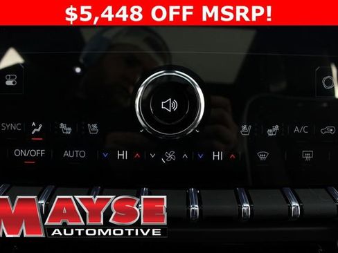 New 2026 GMC Yukon XL AT4 Ultimate image 8