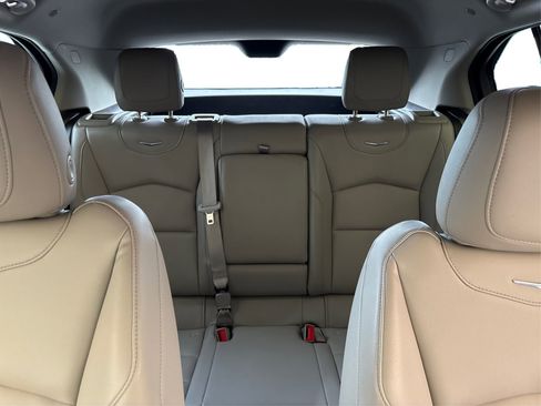 Certified 2023 Cadillac XT4 Luxury image 19