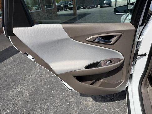 Used 2020 Chevrolet Malibu LS w/ Driver Confidence Package II image 15