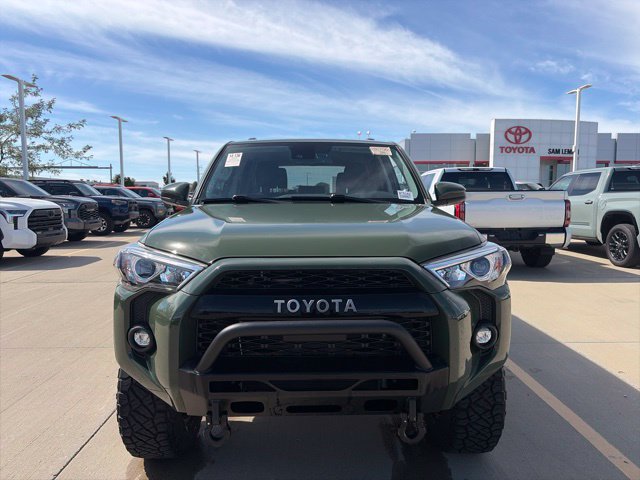 Used 2021 Toyota 4Runner Trail Special Edition AWD/4WD image 2