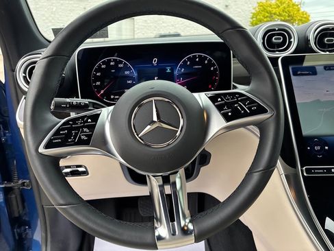 Used 2026 Mercedes-Benz GLC 300 4MATIC image 14