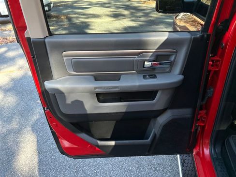 Used 2015 RAM 1500 Lone Star image 23