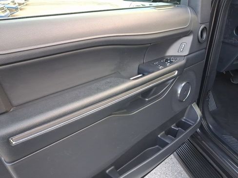 Used 2024 Ford Expedition Max XLT RWD image 15