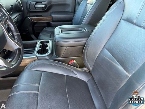 Used 2022 Chevrolet Silverado 3500 High Country w/ Technology Package image 12