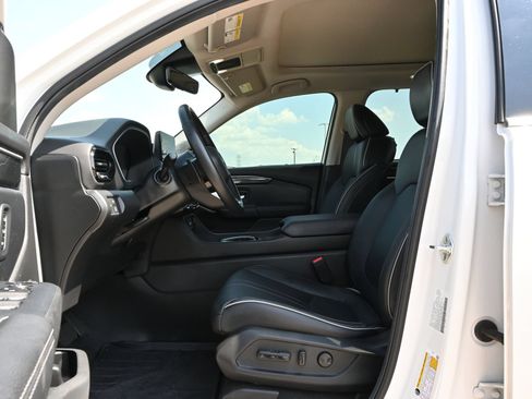 Used 2024 Honda Pilot Elite image 18
