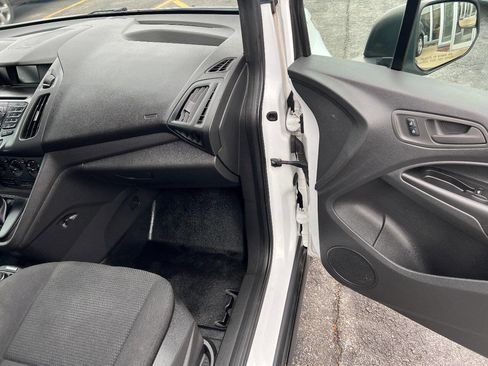 Used 2016 Ford Transit Connect XL image 29