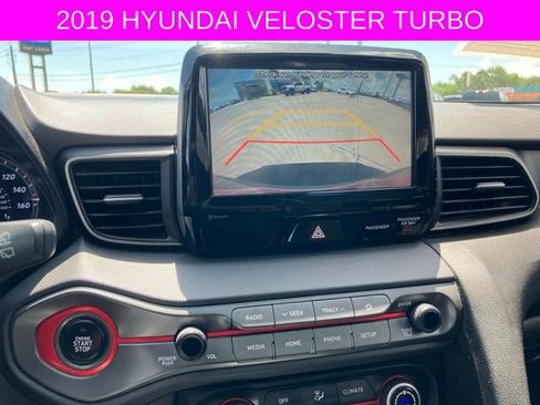 Used 2019 Hyundai Veloster Turbo FWD image 20