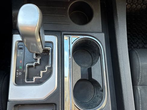 Used 2016 Toyota Tundra SR5 image 27