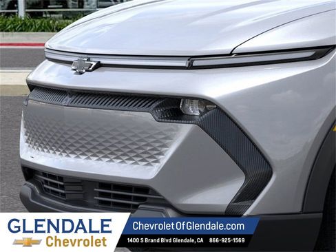 New 2026 Chevrolet Equinox EV LT image 13