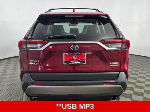 Used 2022 Toyota RAV4 Limited AWD/4WD image 7