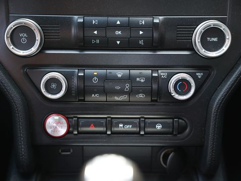 Used 2021 Ford Mustang GT w/ Black Accent Package RWD image 37