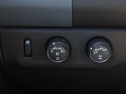 Used 2021 Chevrolet Colorado Z71 image 36