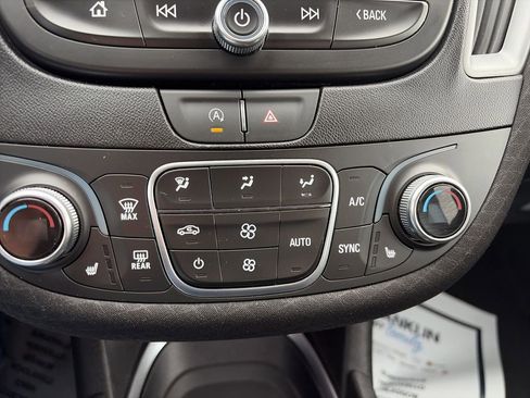 Used 2024 Chevrolet Malibu LT w/ Sport Edition image 24