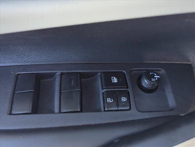 Used 2024 Toyota Corolla SE FWD image 10