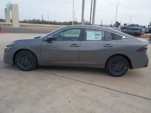 New 2026 Nissan Sentra SV w/ SV Convenience Package image 3