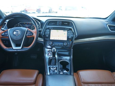 Used 2019 Nissan Maxima Platinum w/ Reserve Package image 36
