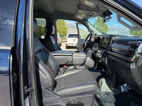Used 2025 Ford F350 Lariat w/ FX4 Off-Road Package AWD/4WD image 29