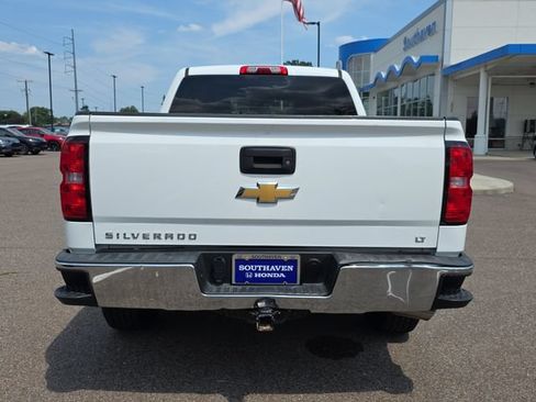 Used 2018 Chevrolet Silverado 1500 LT w/ All Star Edition AWD/4WD image 4