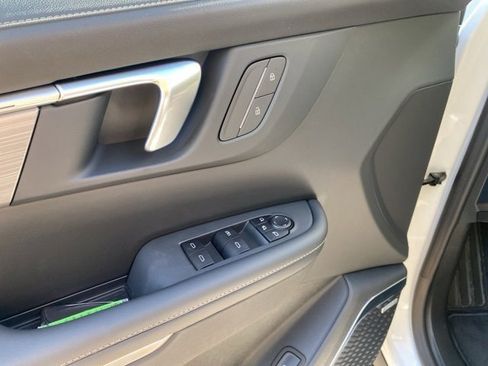 New 2026 Buick Enclave Preferred image 13