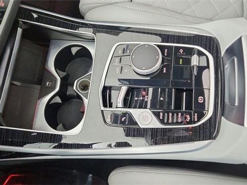 Used 2026 BMW X7 xDrive40i image 85