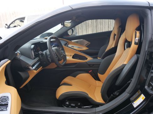 Used 2022 Chevrolet Corvette Stingray Premium Cpe w/ Z51 Performance Package image 14