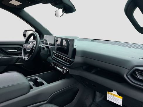 Used 2024 Chevrolet Silverado EV W/T AWD/4WD image 27