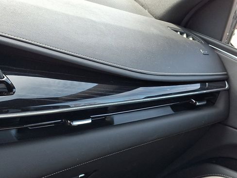 Used 2024 Cadillac Escalade Sport image 31