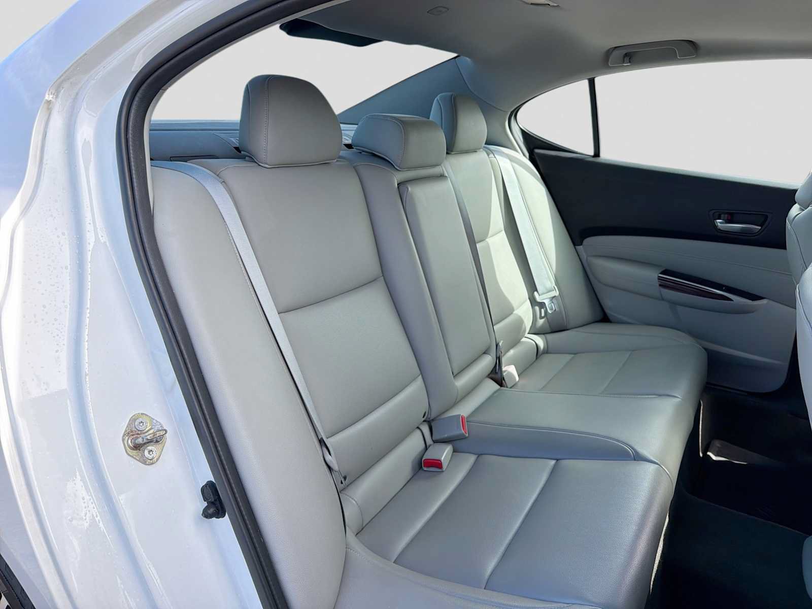 Used 2016 Acura TLX FWD image 21