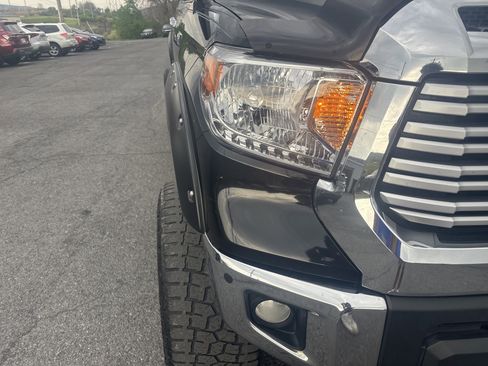 Used 2015 Toyota Tundra Limited AWD/4WD image 10