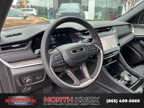 New 2026 Jeep Grand Cherokee Limited image 6