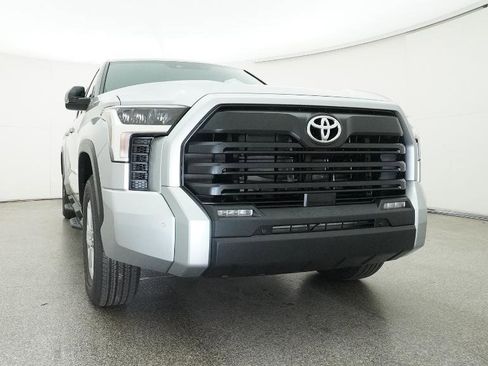 New 2026 Toyota Tundra SR5 AWD/4WD image 38