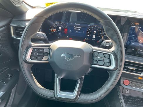 Used 2024 Ford Mustang GT Premium image 16