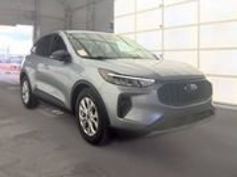 Used 2023 Ford Escape Active FWD image 3