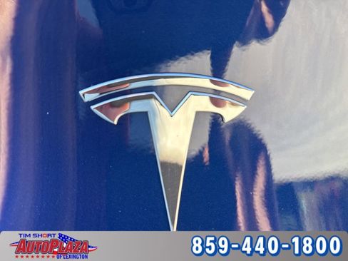 Used 2021 Tesla Model Y Long Range image 16