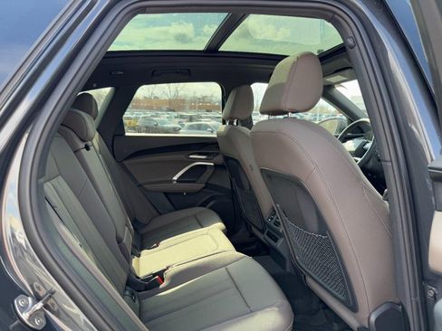 New 2025 Audi Q5 Premium image 7