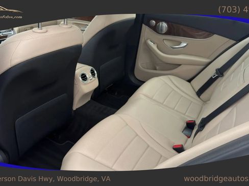 Used 2016 Mercedes-Benz C 300 4MATIC Sedan image 13