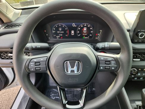 New 2025 Honda Accord SE image 9