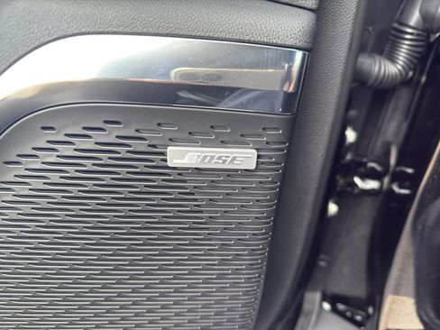 New 2026 GMC Acadia Elevation w/ Elevation Premium Package image 17