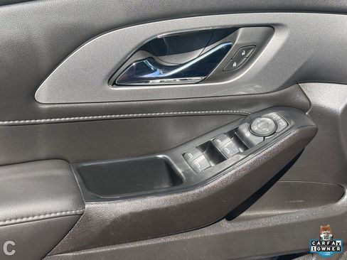 Certified 2024 Chevrolet Traverse LT FWD image 18