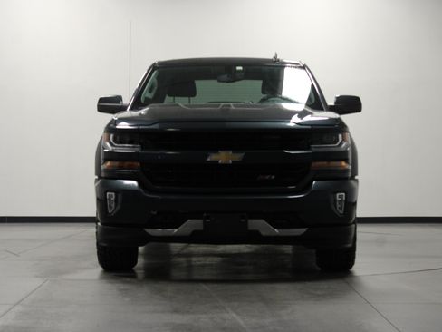 Used 2018 Chevrolet Silverado 1500 LT w/ All Star Edition AWD/4WD image 9