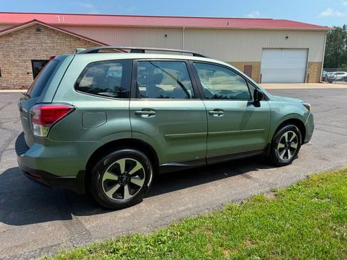 Used 2018 Subaru Forester 2.5i w/ Alloy Wheel Package AWD/4WD image 4