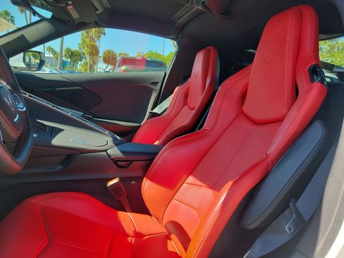 Used 2025 Chevrolet Corvette Stingray Coupe w/ 1LT image 10