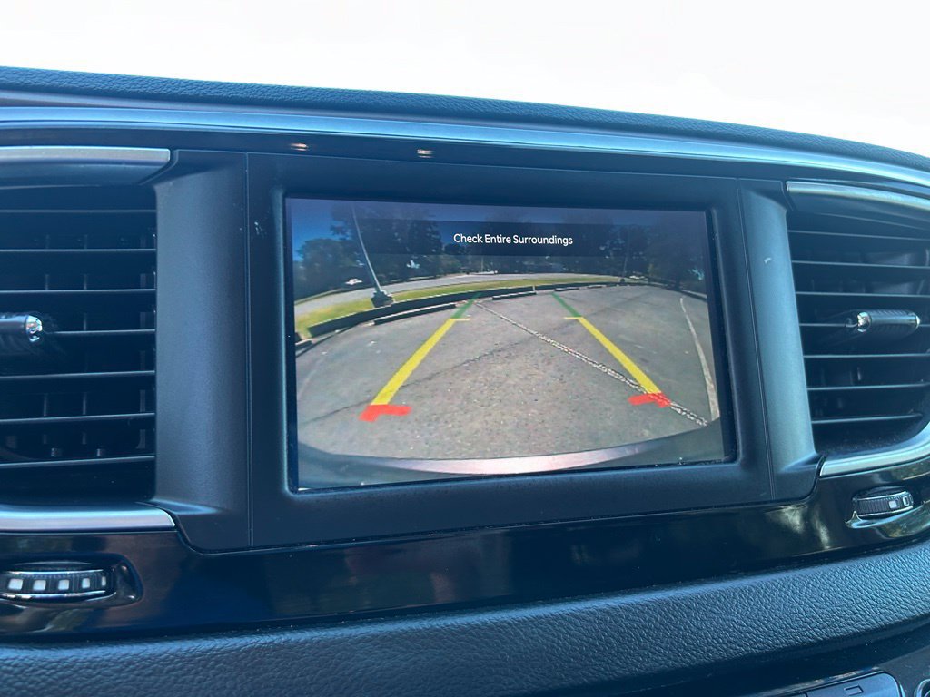 Used 2023 Chrysler Voyager LX FWD image 23