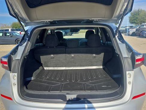 Used 2020 Nissan Murano SV image 12