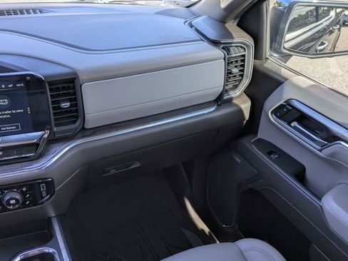 Used 2024 Chevrolet Silverado 1500 LTZ image 17