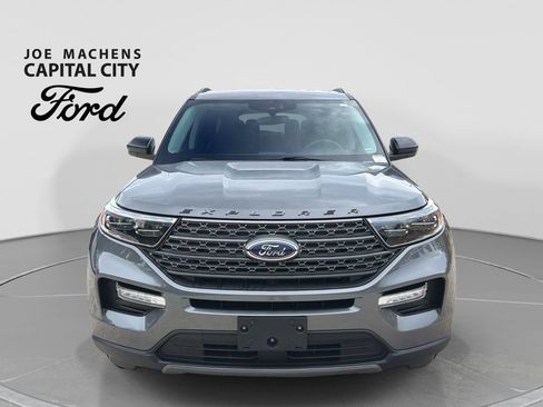 Used 2024 Ford Explorer XLT w/ Equipment Group 202A AWD/4WD image 10